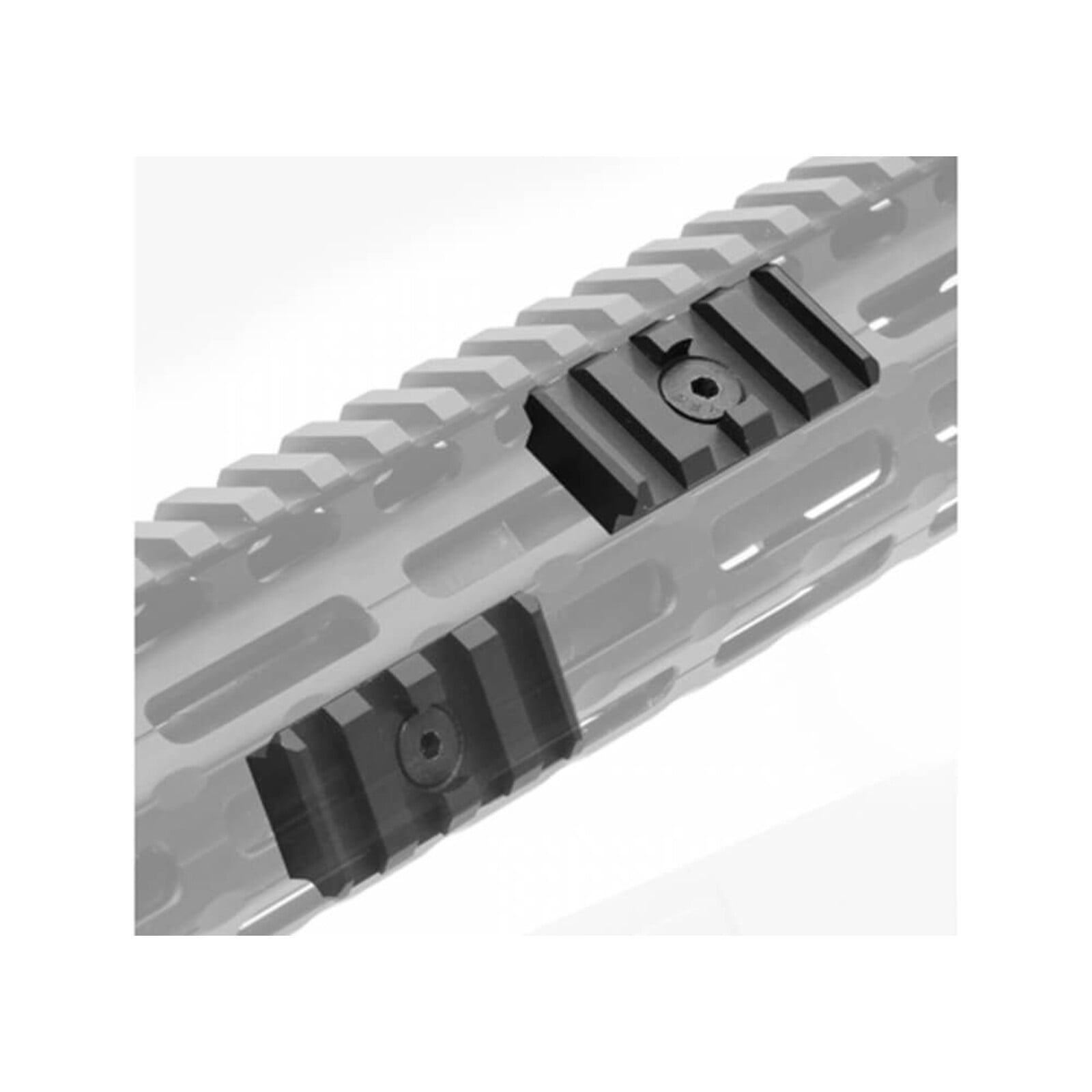 UTG Rail Section 4-slots | M-LOK - Image 2
